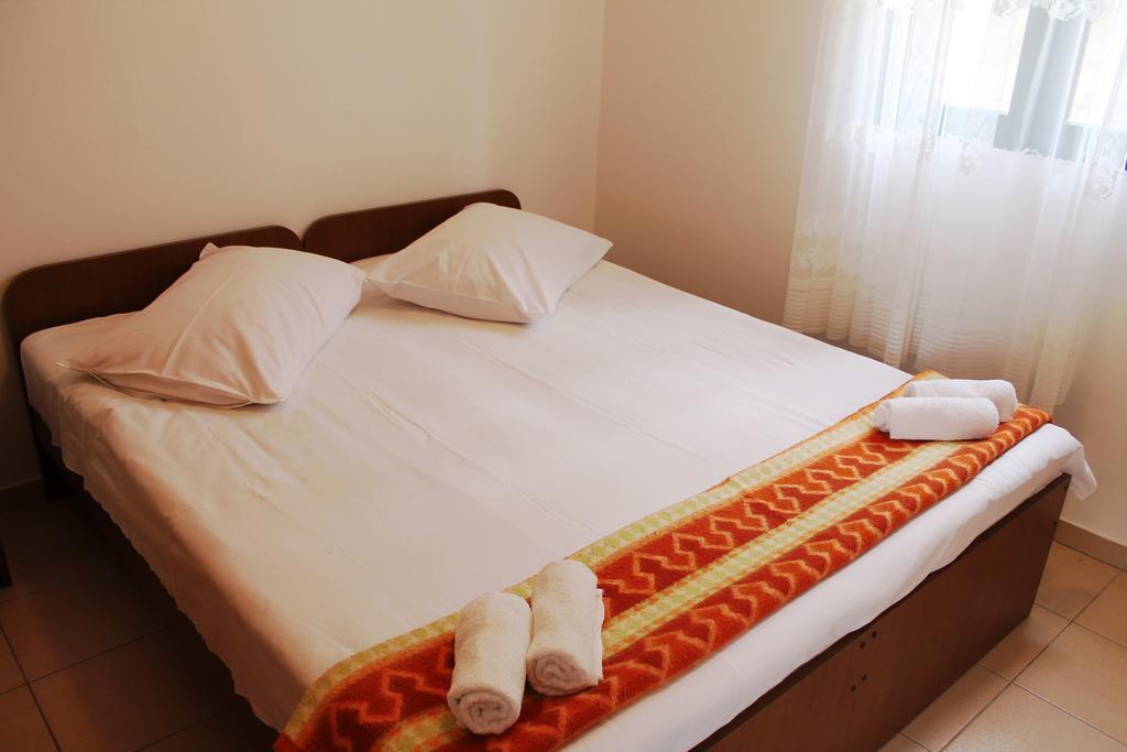 Lancek Apartamento *